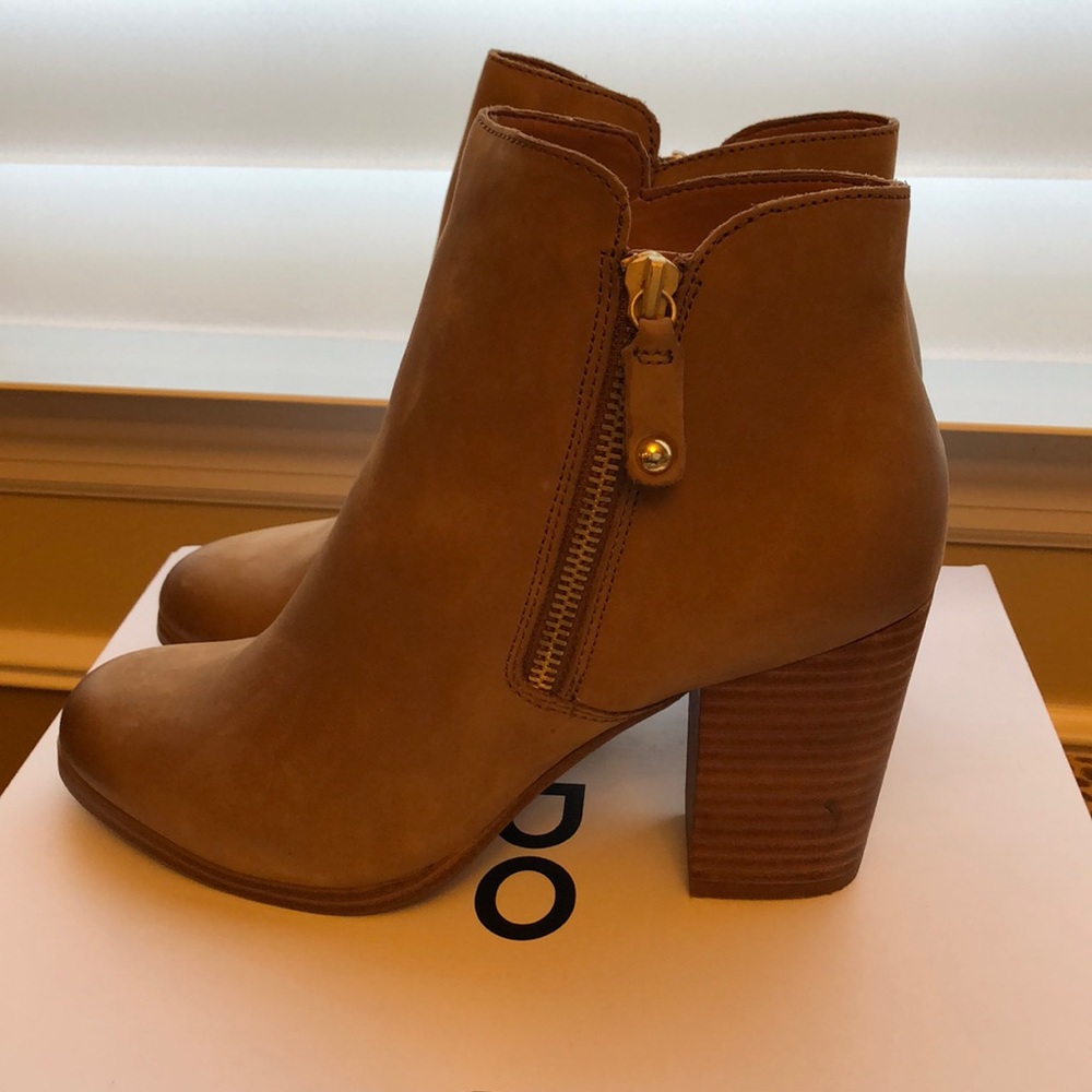 Aldo Naedia Tan SuedeBooties